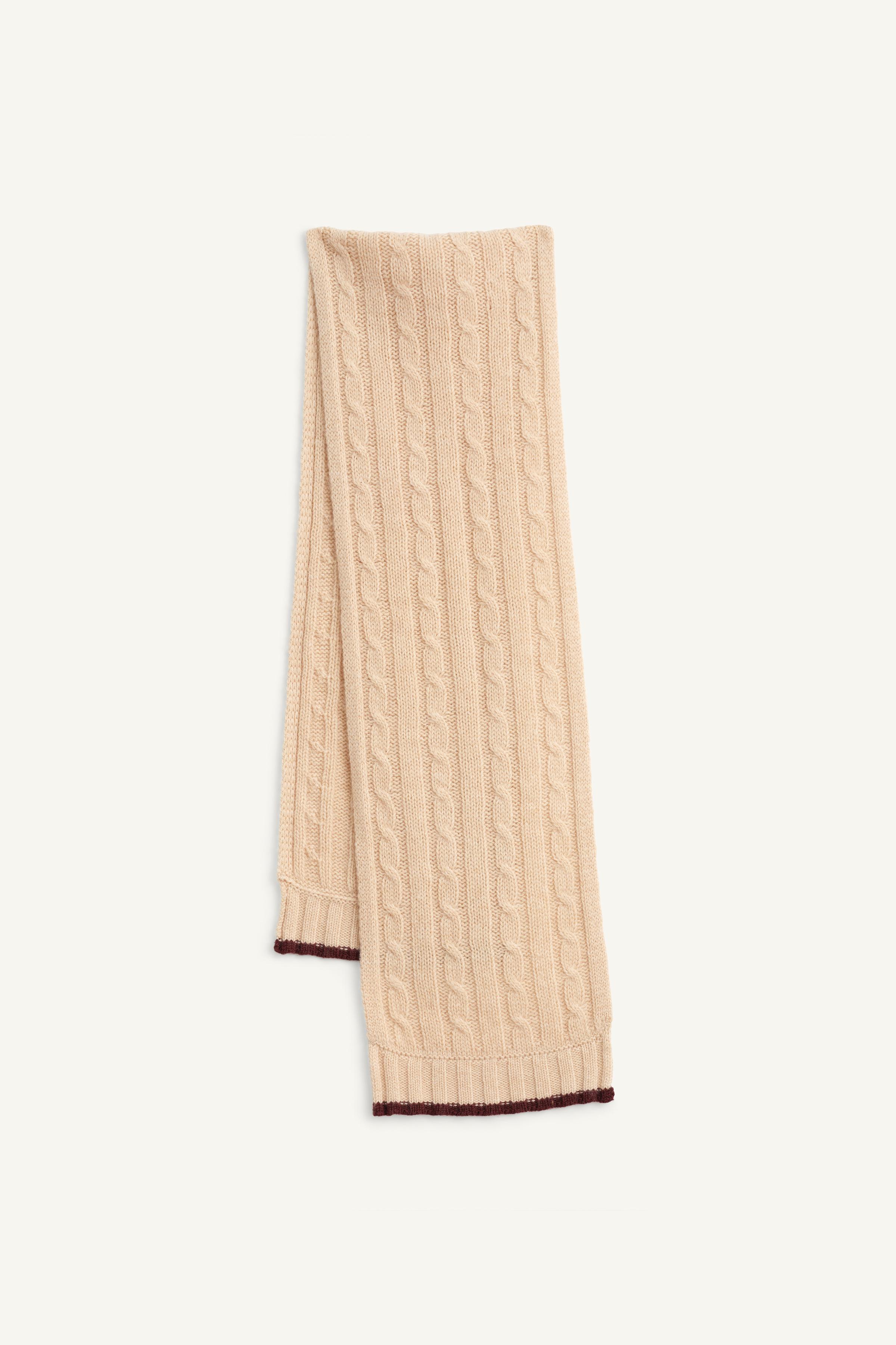 100% WOOL CABLE KNIT SCARF - LIMITED EDITION